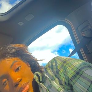 Meet your Posher, Denajah